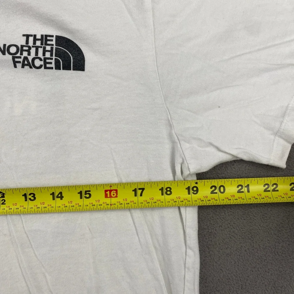 The North Face Mens White Lightning Graphic T-Shirt Medium Circular Design Logo
